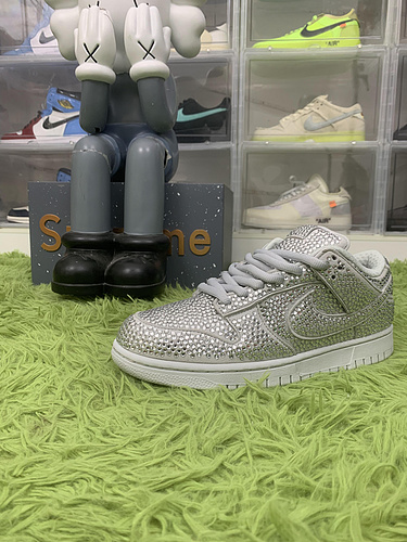 OG batch Nike Dunk Low Cactus Plant Flea Market Pure Platinum CZ2670 001