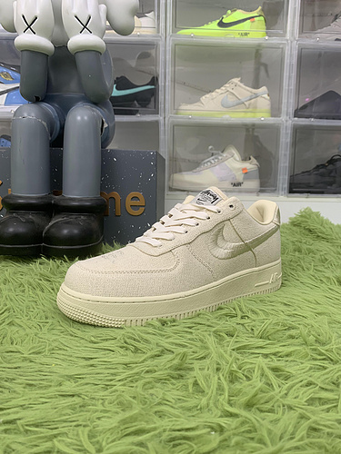 Nike Air Force 1 Low Stussy Fossil  CZ9084-200