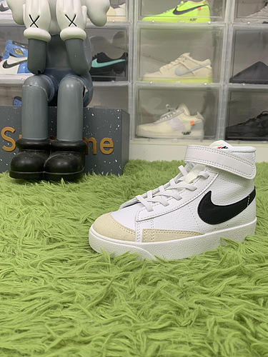 Nike Blazer Mid 77 Black White——DA4087-100