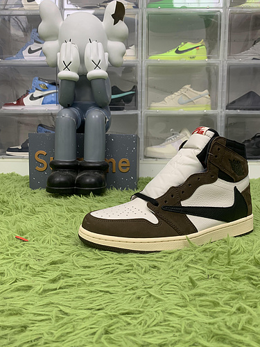 LJR batch Jordan 1 Retro High OG SP Travis Scott Mocha CD4487-100