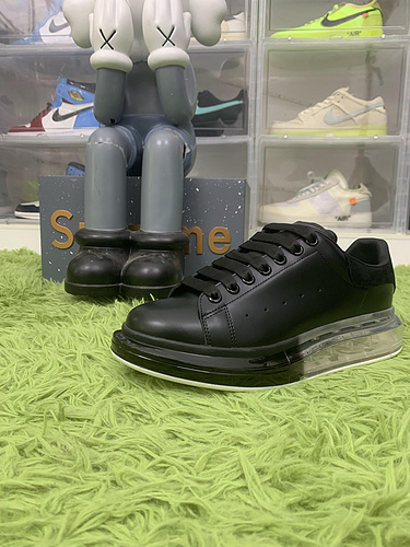 Al*xander M*Queen Oversized Black Black Clear Sole