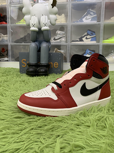 LJR Batch Jordan 1 Retro High OG Chicago Los t and Found DZ5485 612