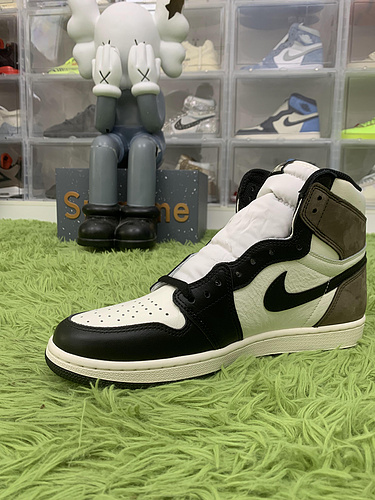 LJR Batch Jordan 1 Retro High Dark Mocha 555088 105