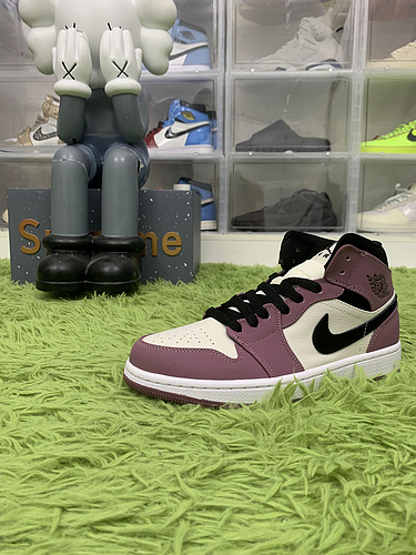 DT batch Jordan 1 Mid SE Light Mulberry DC2767 500