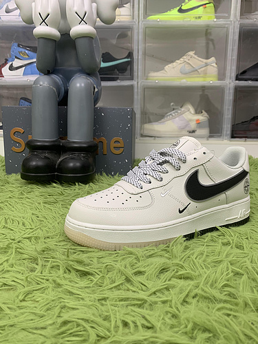 Nike Air Force 1’07 Low QS”Grey/Black/Brooklyn Nets