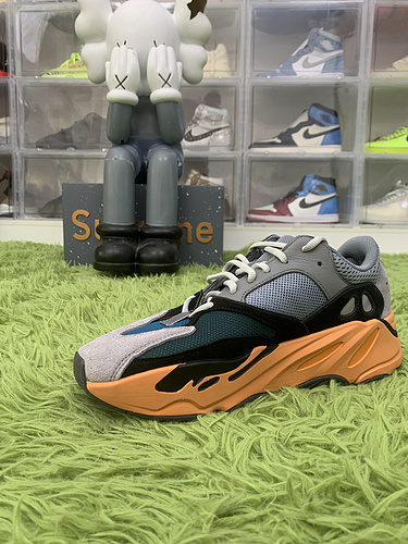 LW Batch adidas Yeezy Boost 700 Wash Orange GW0296