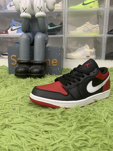 DT batch  Jordan 1 Low Alternate Bred Toe 553558-066