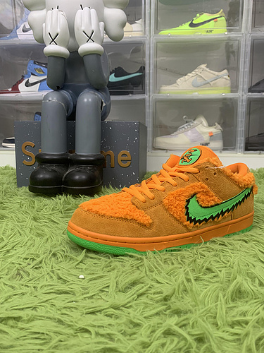Nike SB Dunk Low Grateful Dead Bears Orange CJ5378-800