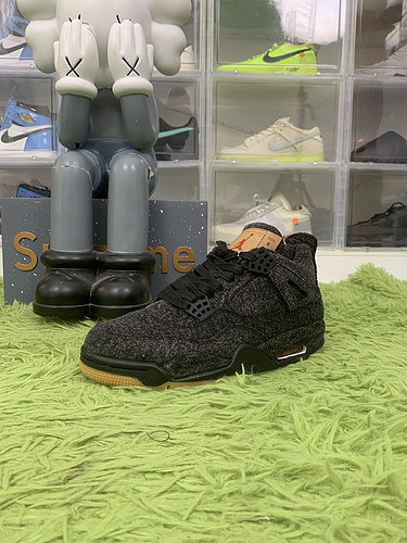 Jordan 4 Retro Levi&#x27;s Black—— AQ9103-001